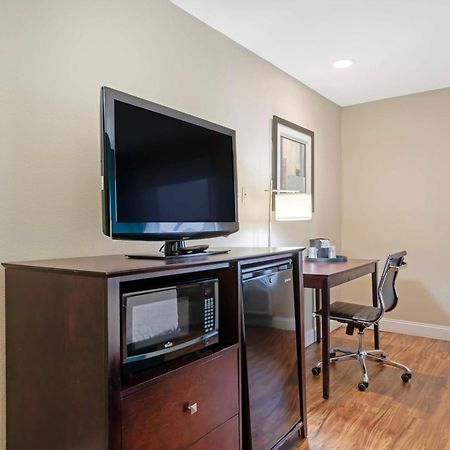 Best Western Plus Lonoke Hotel Extérieur photo