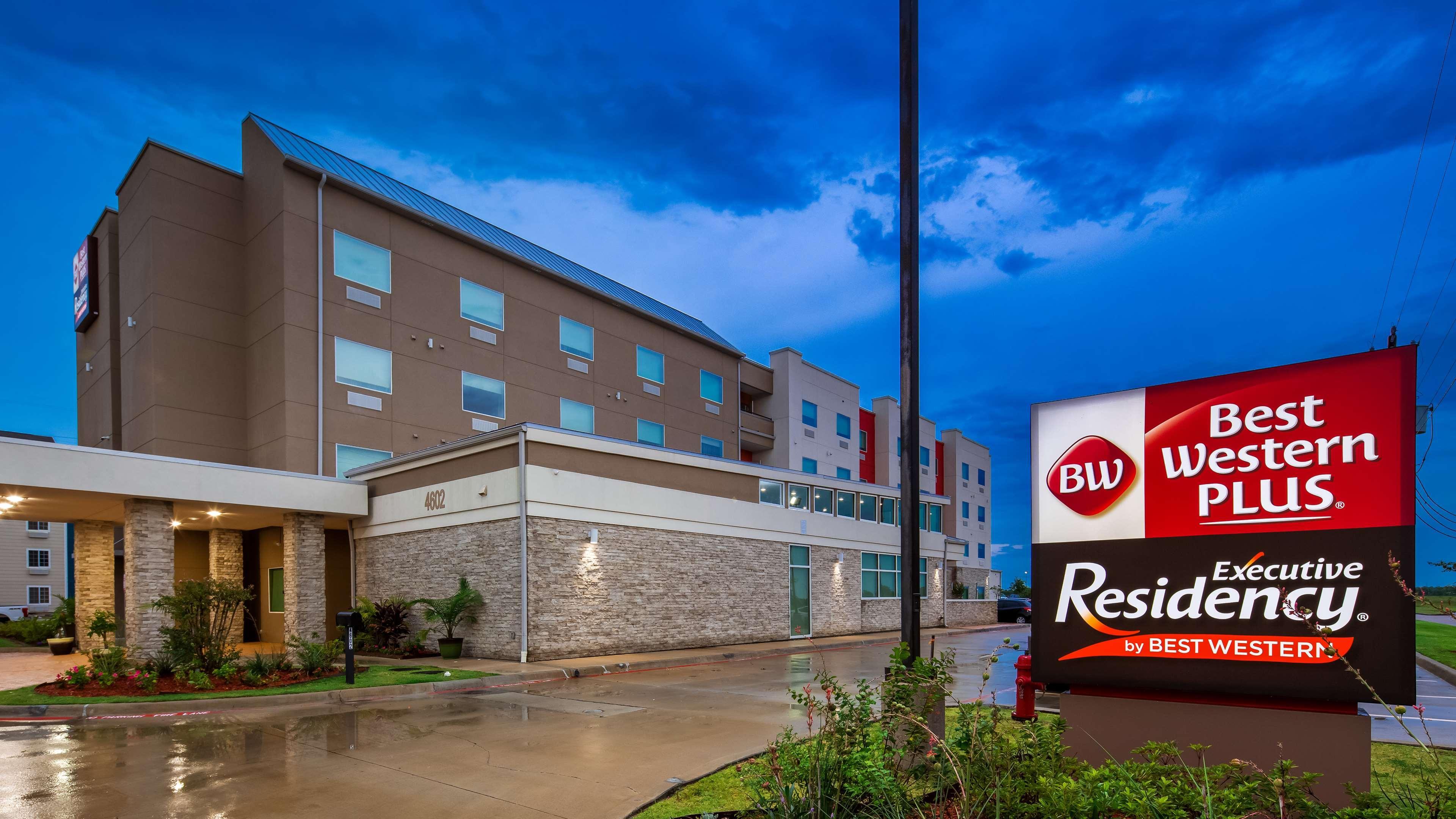 Best Western Plus Lonoke Hotel Extérieur photo